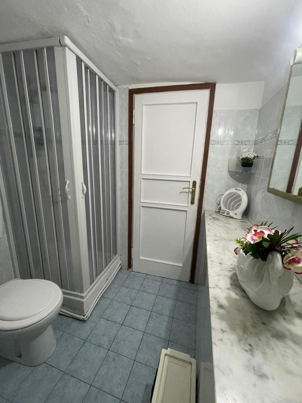 Monolocale Carino Apartment Florence Exterior photo